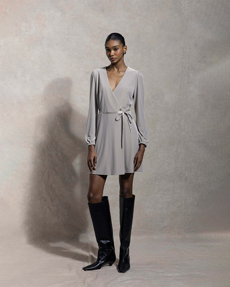 HUG 藤灰色裹身裙