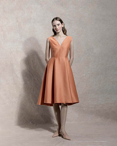 TULIP粉橘色丝毛礼服